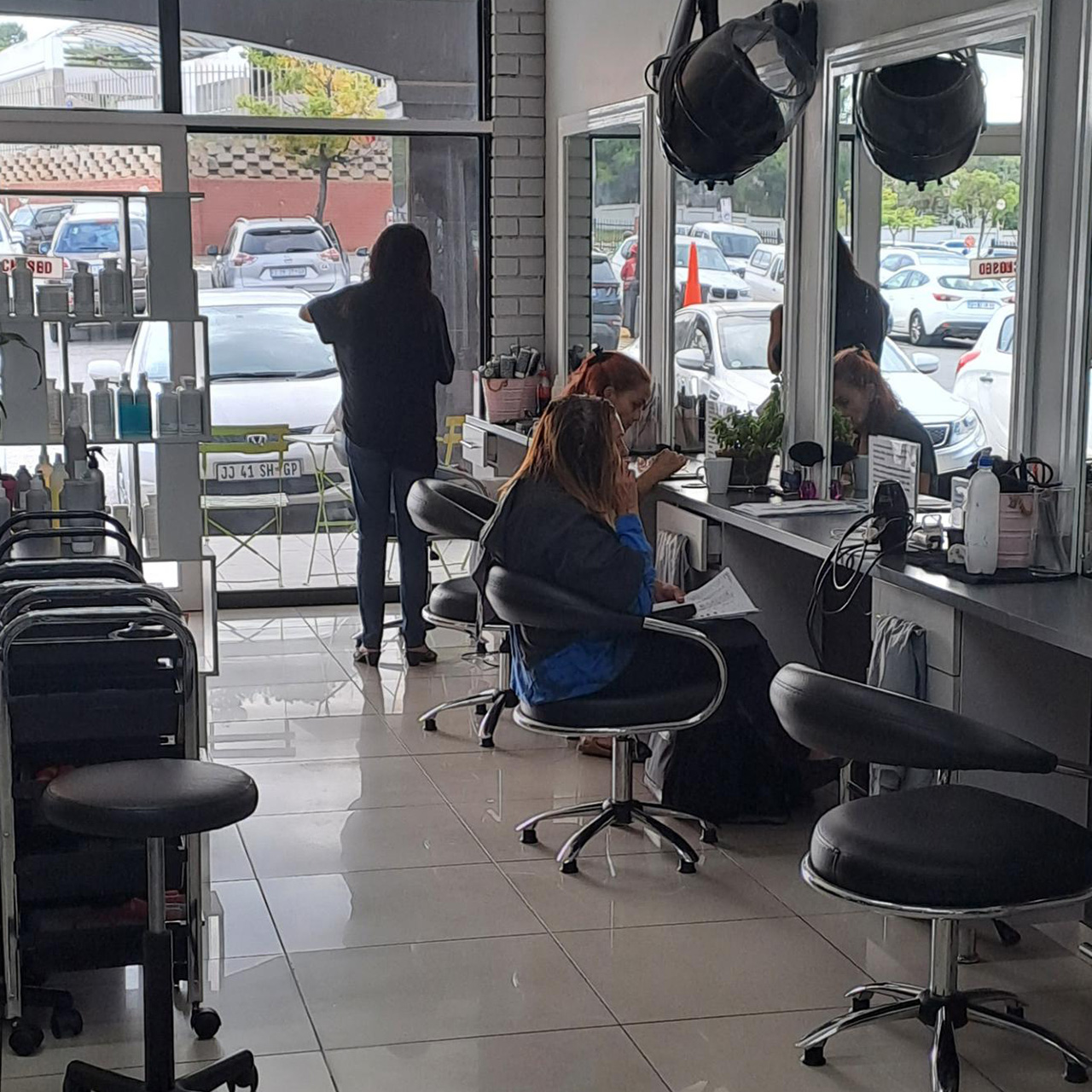 _0001_20230203_083404